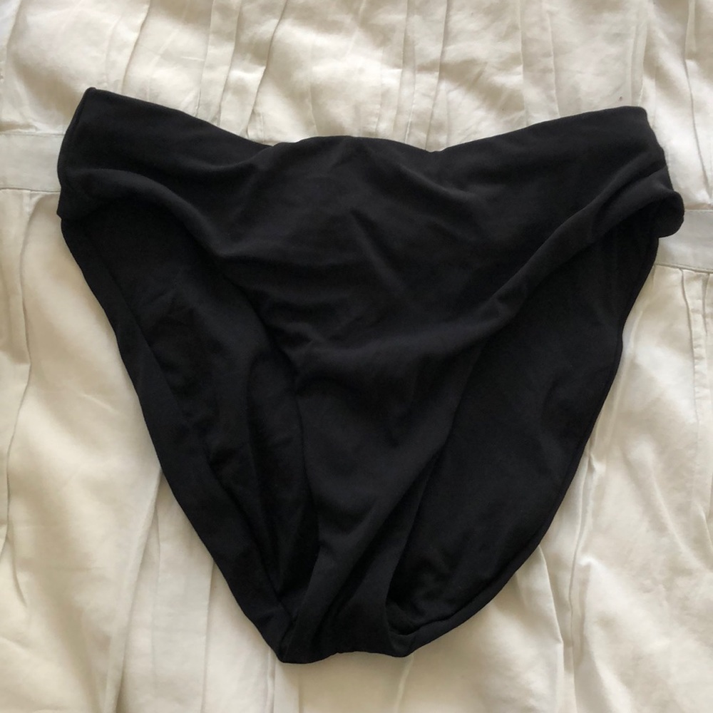 Bikini high wasted bottoms (cuter on then in pic)